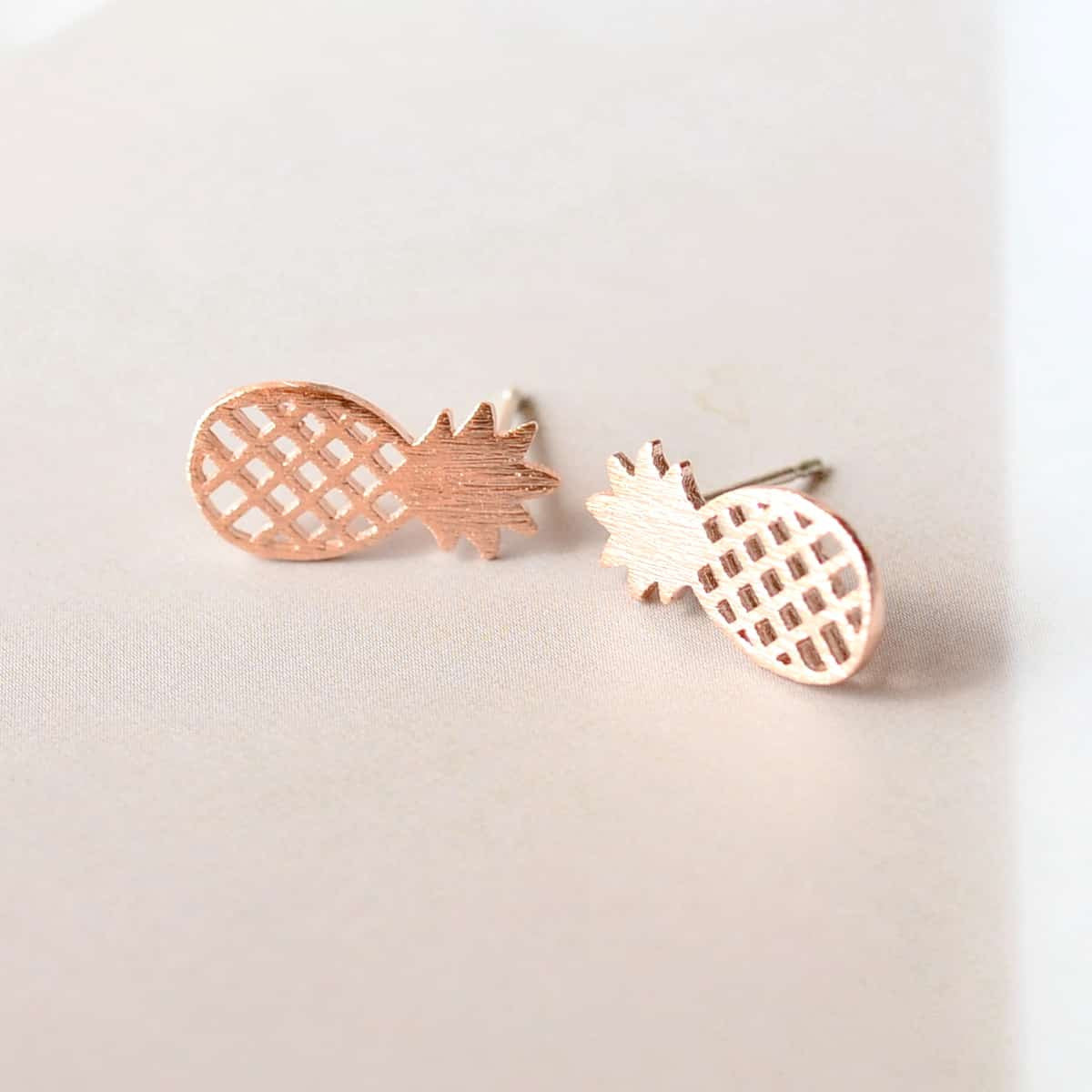 Boucles Pineapple - Or Rose - Bijoux Majolie - Idées cadeaux à prix tout doux!