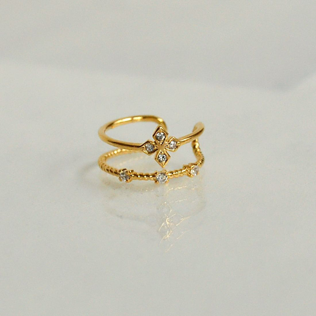 Earcuff Flora - Bijoux Majolie - Idées cadeaux à prix tout doux!