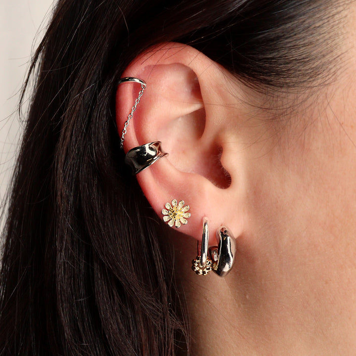 Marguerite earrings